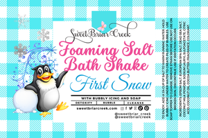 First Snow Foaming Salt Bath Shake
